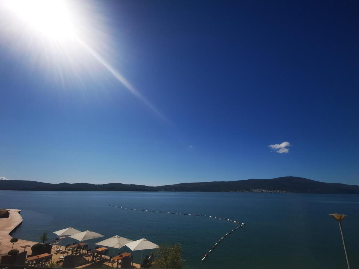 Seafront Apartments Tivat Luaran gambar