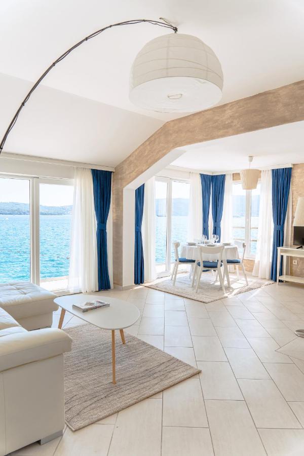 Seafront Apartments Tivat Luaran gambar