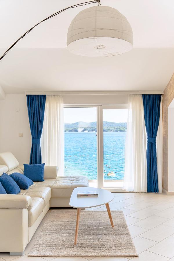 Seafront Apartments Tivat Luaran gambar